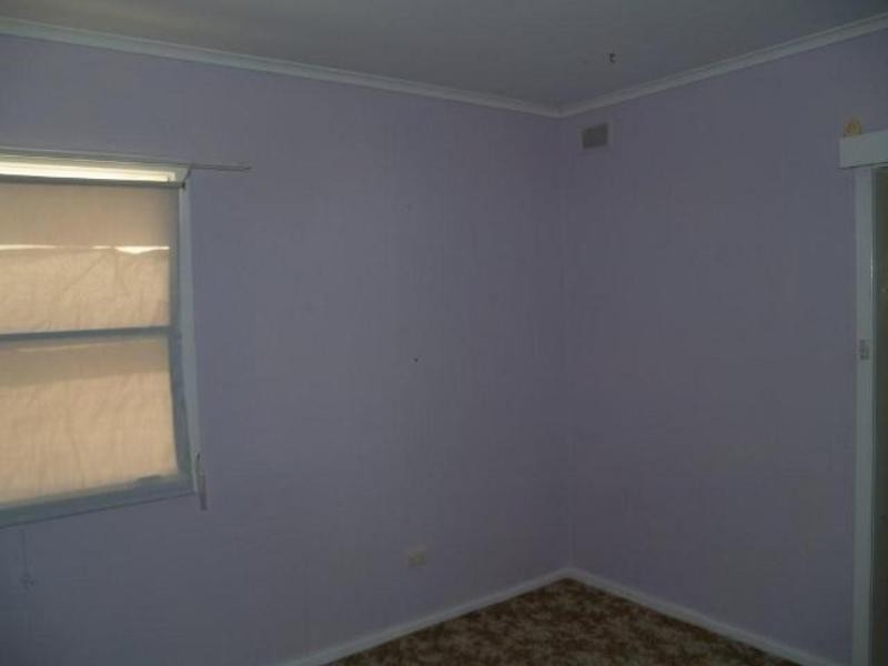 8 Miller Street, Waikerie SA 5330