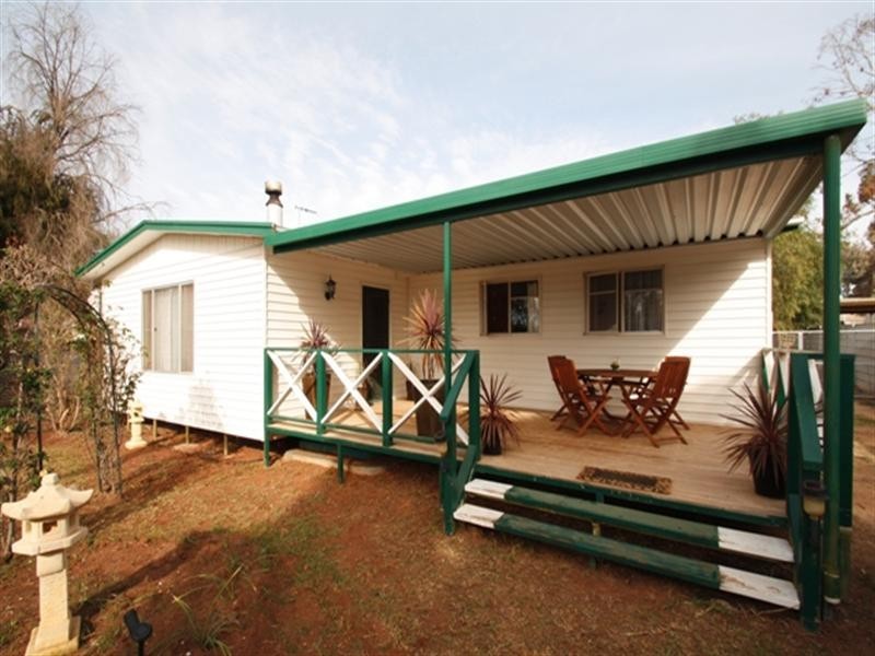 15 Angove Terrace, Monash SA 5342