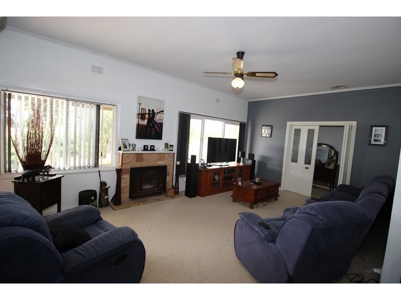 66 Lawrie Terrace, Waikerie SA 5330