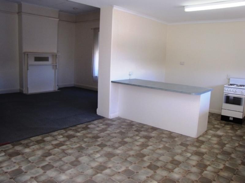 24 Bookpurnong Terrace, Loxton SA 5333