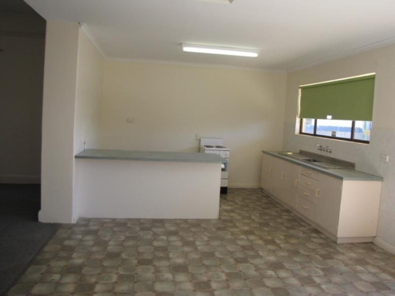24 Bookpurnong Terrace, Loxton SA 5333