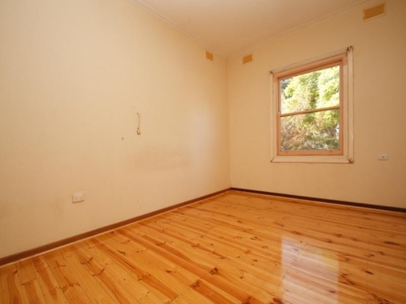 6 Geraldton Street, Loxton SA 5333