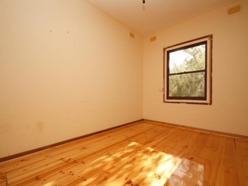 6 Geraldton Street, Loxton SA 5333