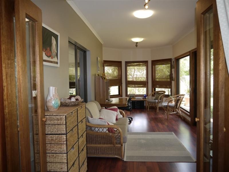 23 Hilltop Drive, Loxton SA 5333