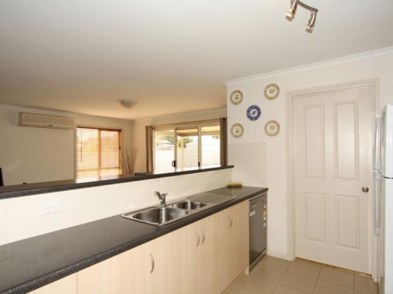 153 Paruna Road, Loxton SA 5333