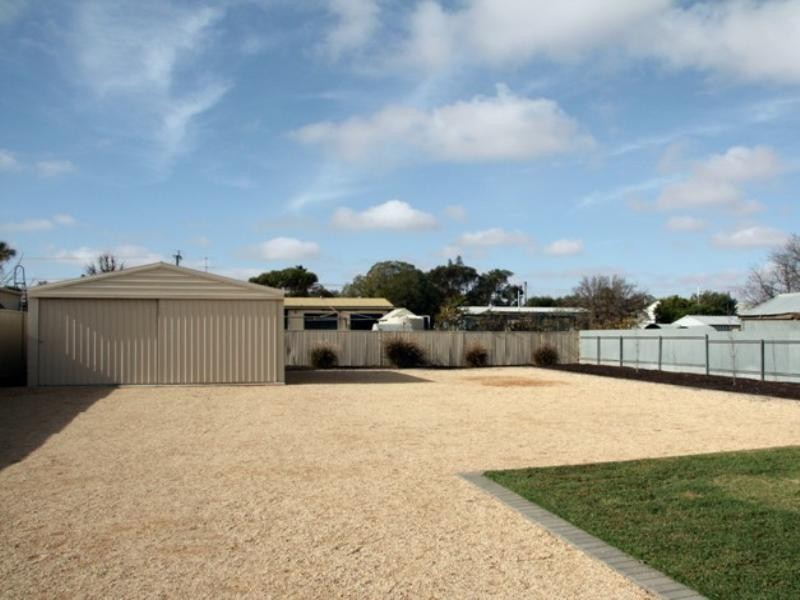 153 Paruna Road, Loxton SA 5333