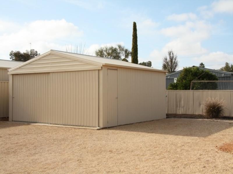 153 Paruna Road, Loxton SA 5333