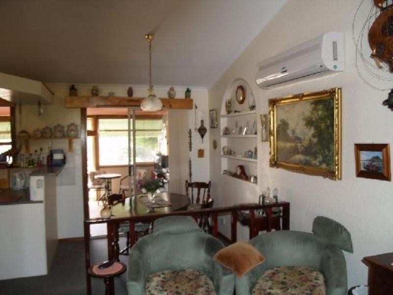 10 Rider Street, Blanchetown SA 5357