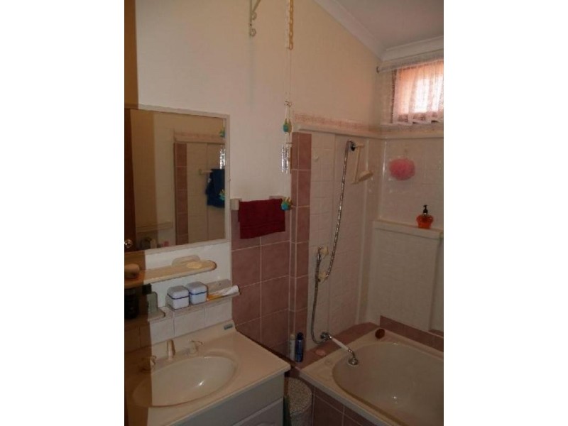 10 Rider Street, Blanchetown SA 5357