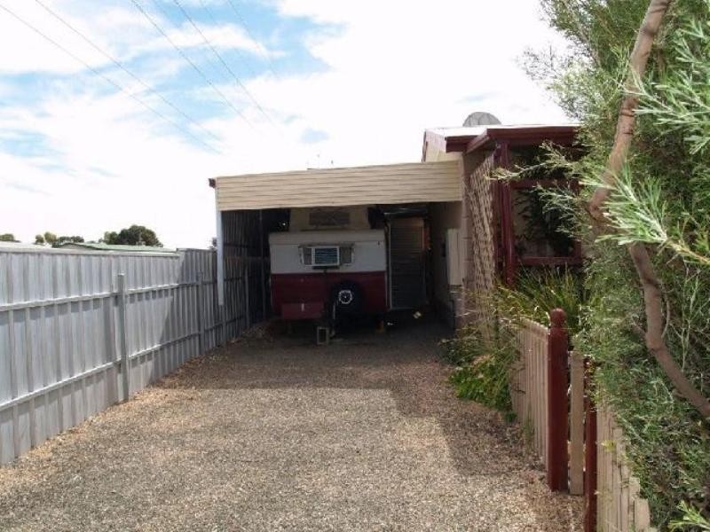 10 Rider Street, Blanchetown SA 5357