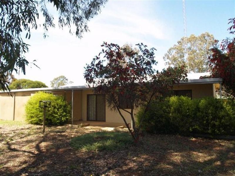 108 Vasey Road, Waikerie SA 5330
