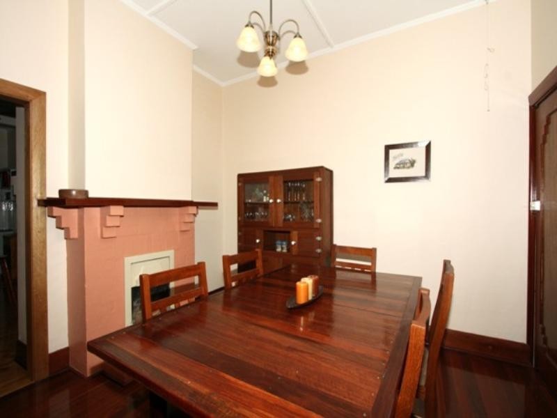 21 Peake Terrace, Waikerie SA 5330