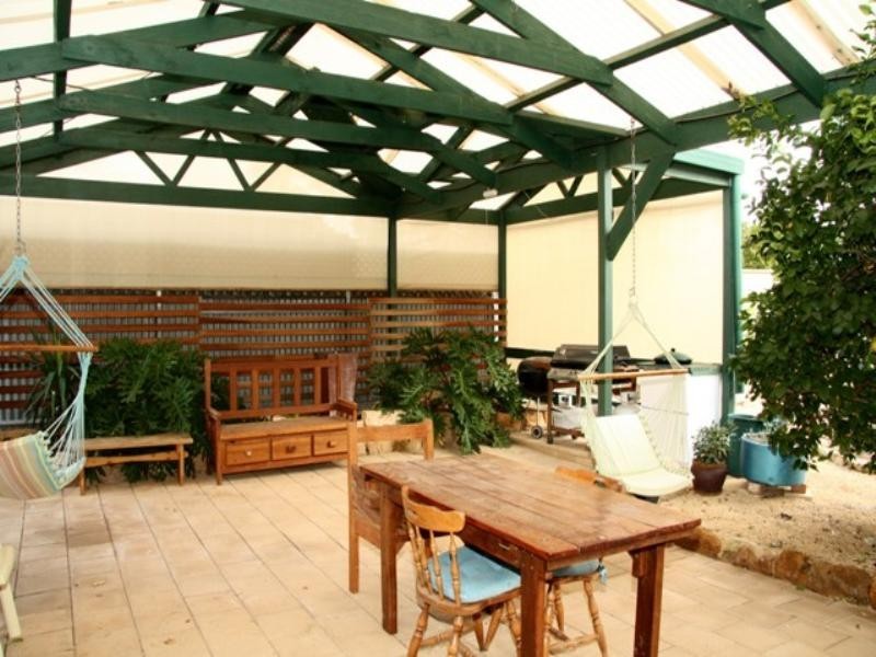 21 Peake Terrace, Waikerie SA 5330