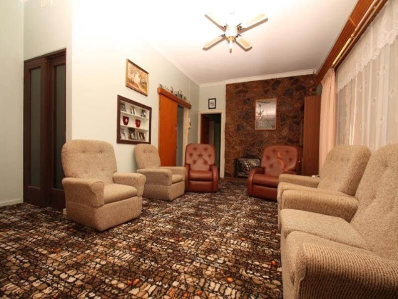 29 Second Street, Loxton SA 5333