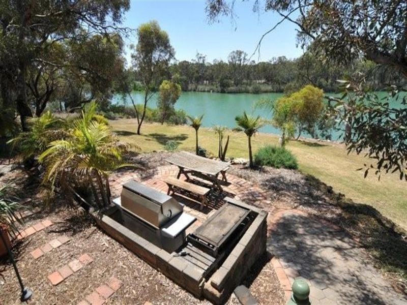 72 Little Bend Road, Morgan SA 5320