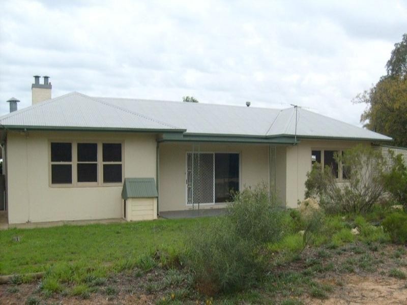 101 Gordon Road, Loxton SA 5333