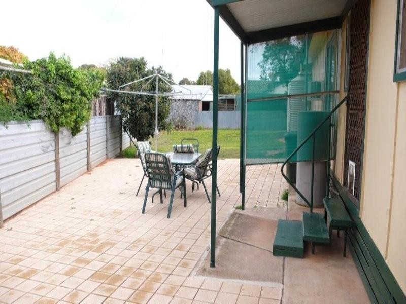 28 Miller Street, Waikerie SA 5330