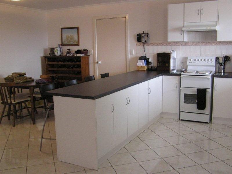 2 Edwards Crescent, Waikerie SA 5330