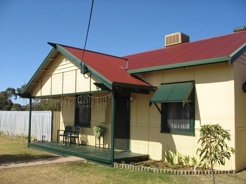 4 Harrington Street, Moorook SA 5332