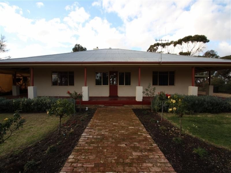 3151 Kingston Road, Loxton SA 5333