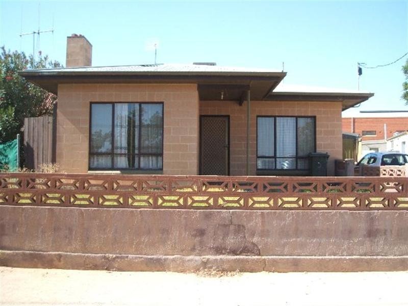 2 Henry Street, Loxton SA 5333