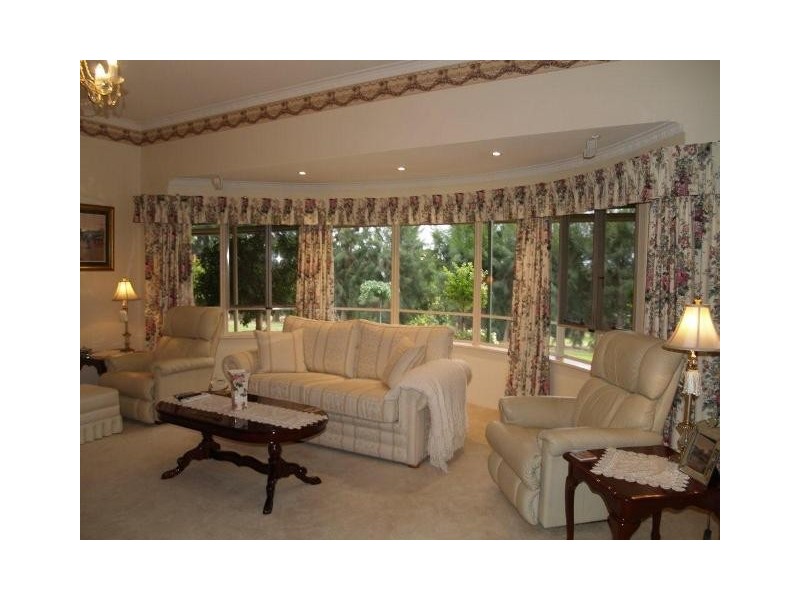 18 Dearman Road, Waikerie SA 5330