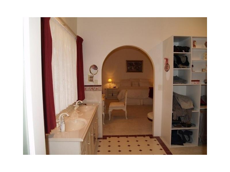 18 Dearman Road, Waikerie SA 5330