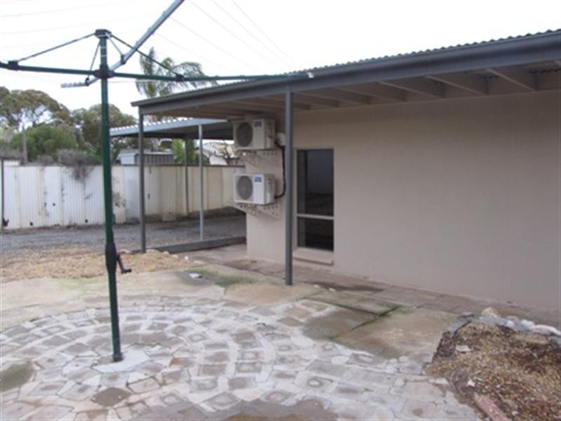 27 Kay Avenue, Berri SA 5343