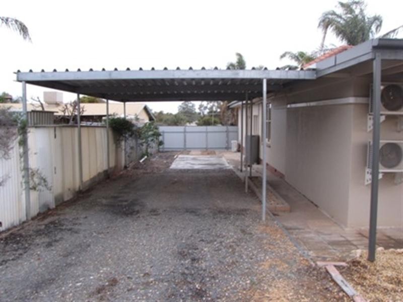 27 Kay Avenue, Berri SA 5343