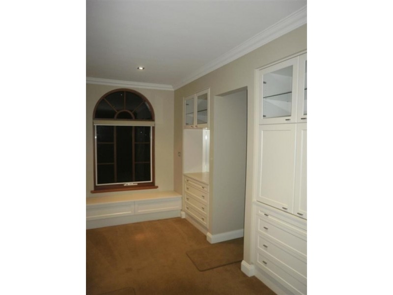 1 Ian Showell, Renmark SA 5341