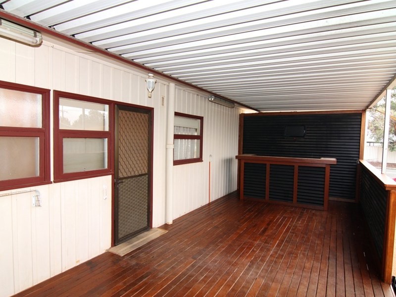 5 Eringa Avenue, Loxton SA 5333