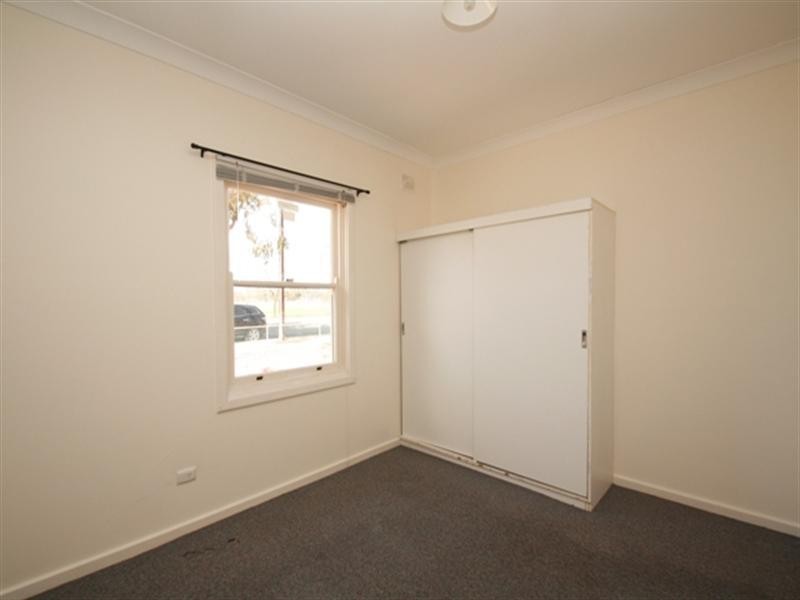 12 Trenaman Crescent, Berri SA 5343