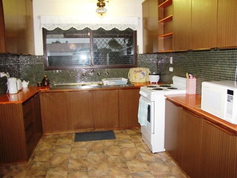 1 Hameister Avenue, Loxton SA 5333