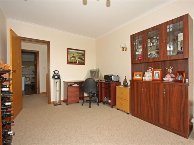 13 Thiele Avenue, Loxton SA 5333