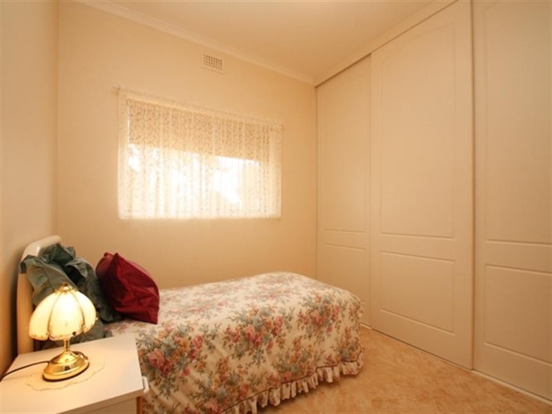 3 Middleton Road, Loxton SA 5333