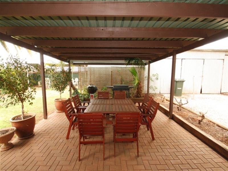 3 Middleton Road, Loxton SA 5333