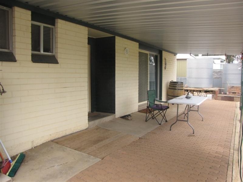 6 Roberts, Berri SA 5343