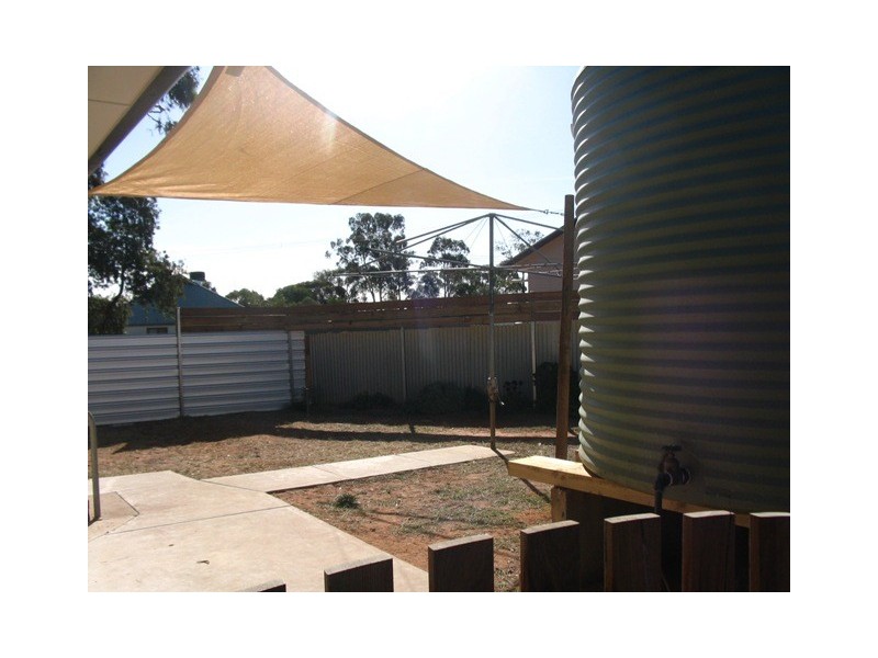 33 Mortimer Road, Berri SA 5343