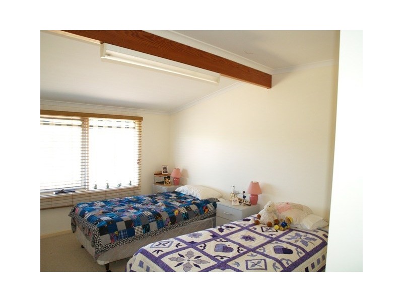 31 Upcher Street, Blanchetown SA 5357