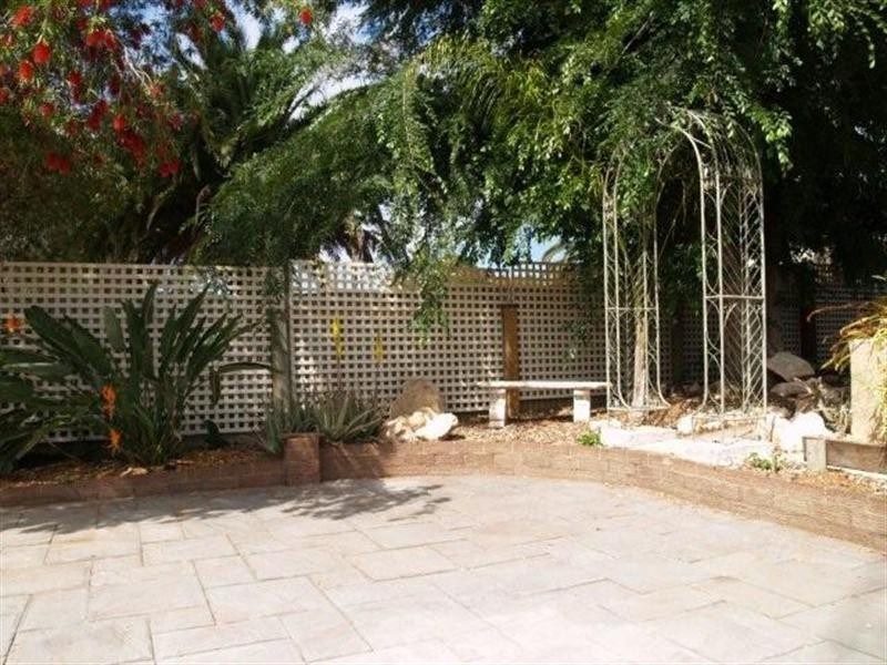 10 Strangman Road, Waikerie SA 5330