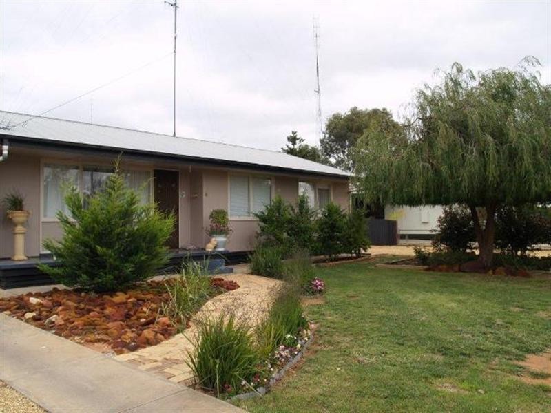 4 Barclay Street, Waikerie SA 5330