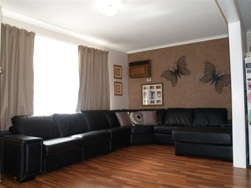 4 Barclay Street, Waikerie SA 5330