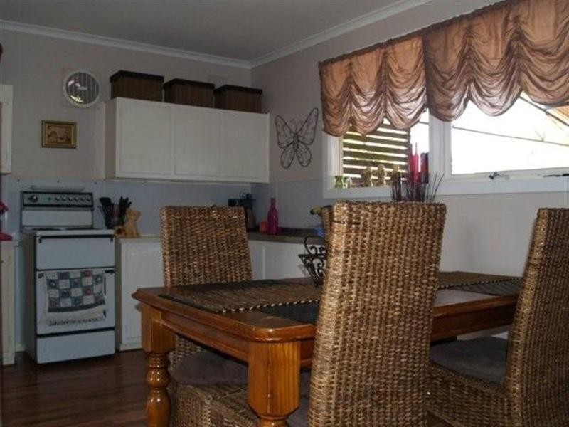 4 Barclay Street, Waikerie SA 5330