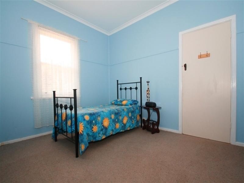 96 Drummond Avenue, Loxton SA 5333