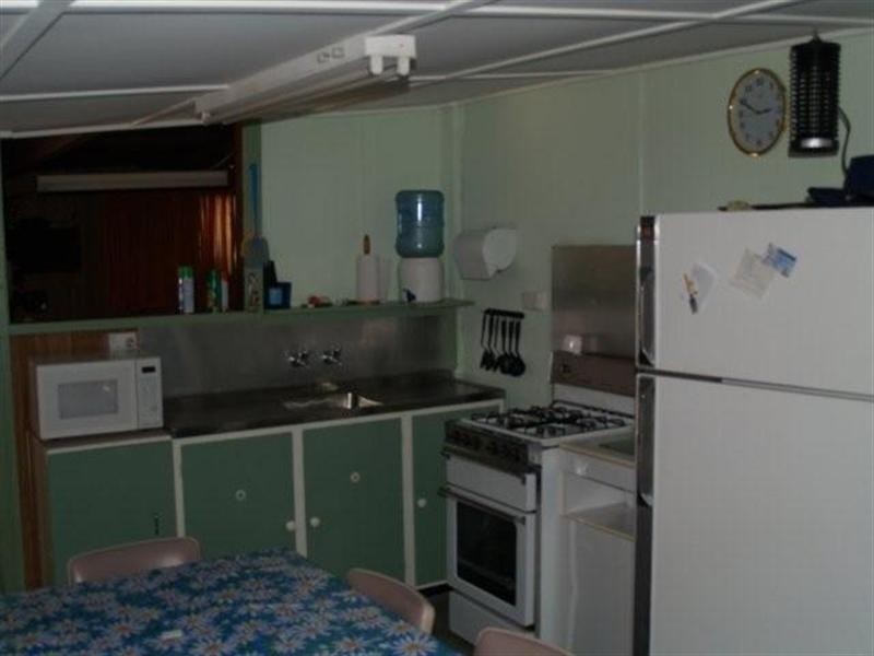 20 First Street, Blanchetown SA 5357