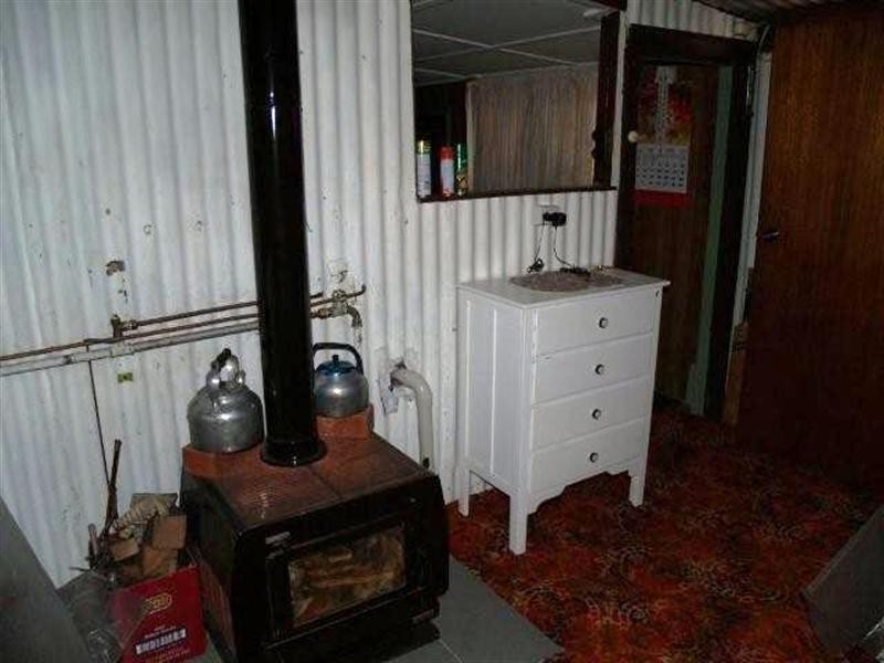 20 First Street, Blanchetown SA 5357