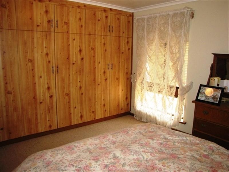 4 Wetherall Road, Loxton SA 5333