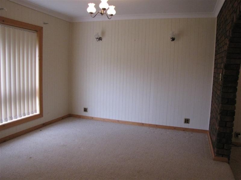 11 Hague Street, Barmera SA 5345