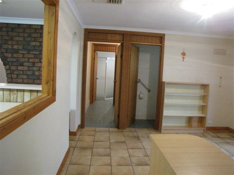 11 Hague Street, Barmera SA 5345