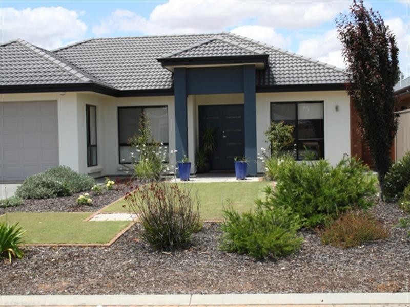 24 Ian Showell Drive, Renmark SA 5341